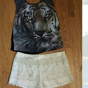 NWT San Souci Lace Shorts and Tiger Top Set